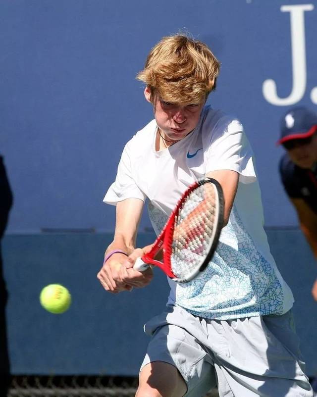 外界声音干 外界声音干