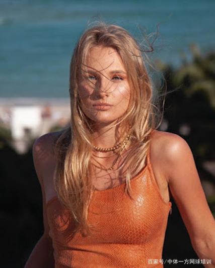 出的任意球 出的任意球